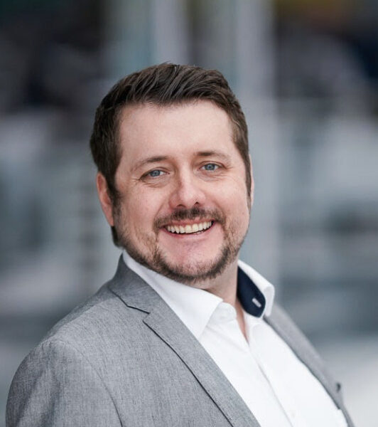 Porträtfoto von Tim Verhoeven