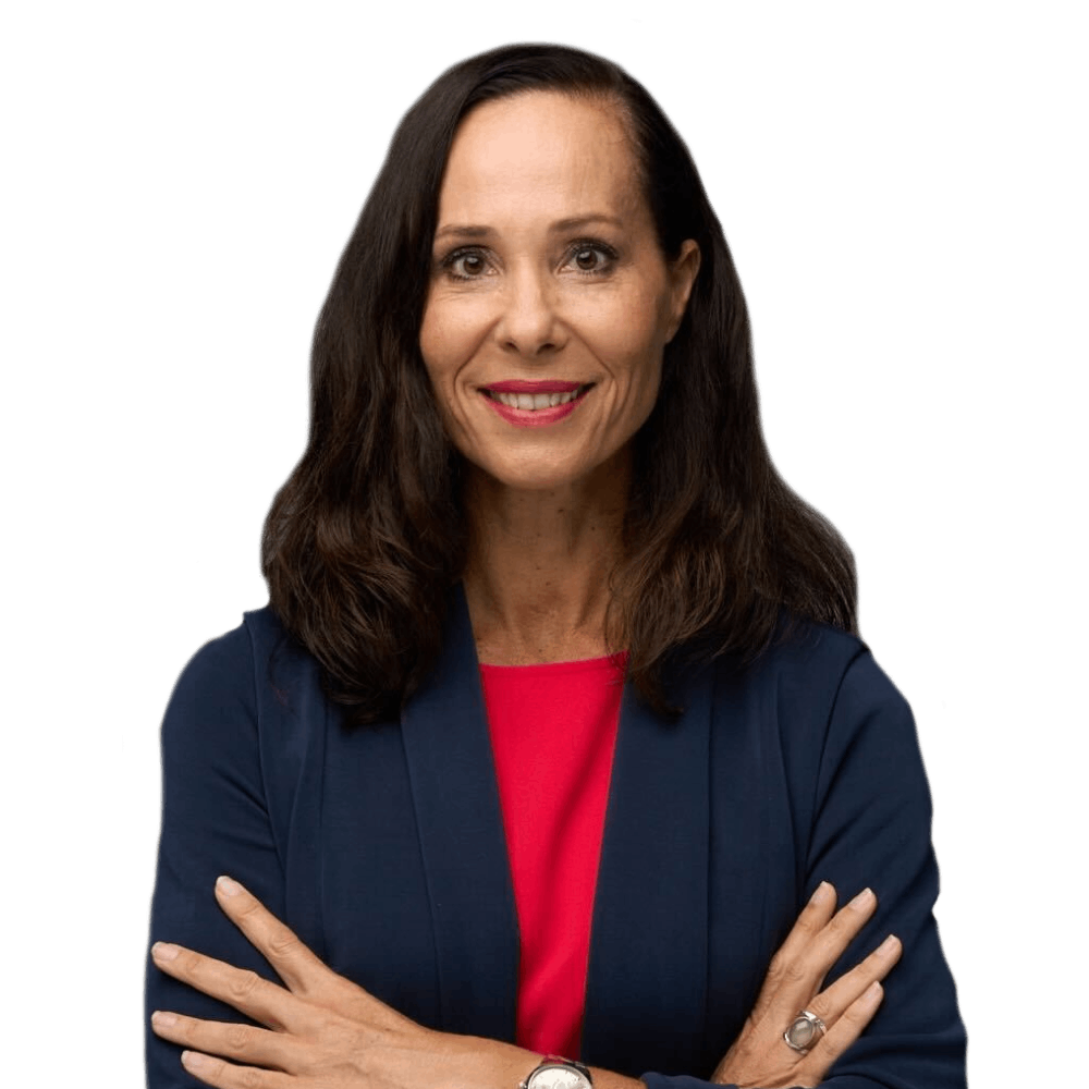 Headshot photo of Kelly Joscelyne looking at the camera