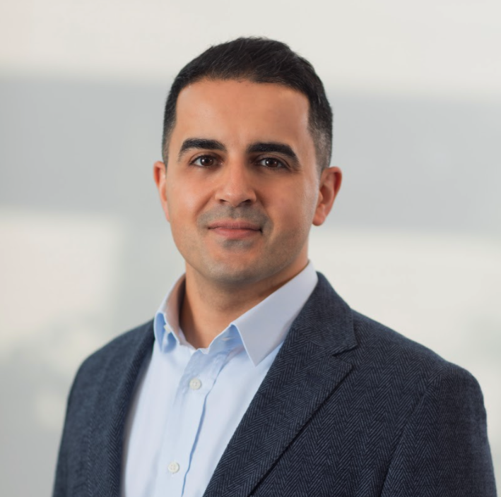 Saeed Sadooghi Headshot