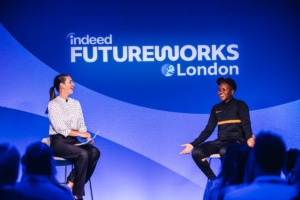 Kirsty Gallacher et Nicola Adams en pleine discussion au FutureWorks de Londres en juin 2023